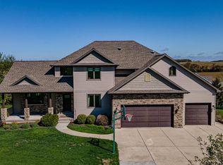 4962 Highwood Cir, Middleton, WI 53562