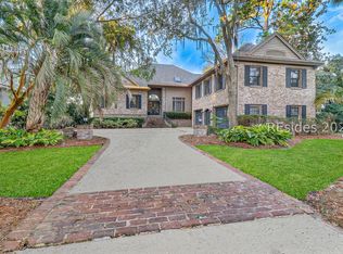31 N Calibogue Cay Rd, Hilton Head Island, SC 29928