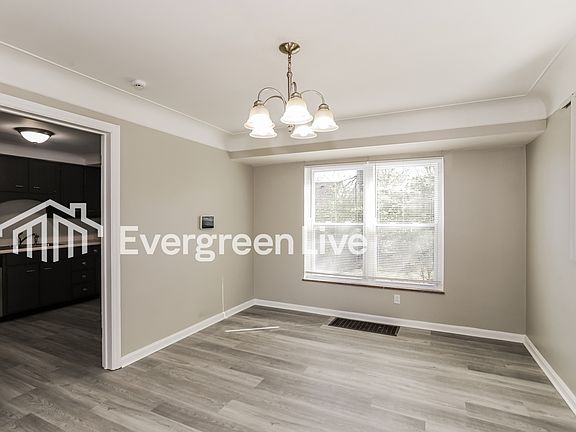 5th image of 3215 Pickbury Dr