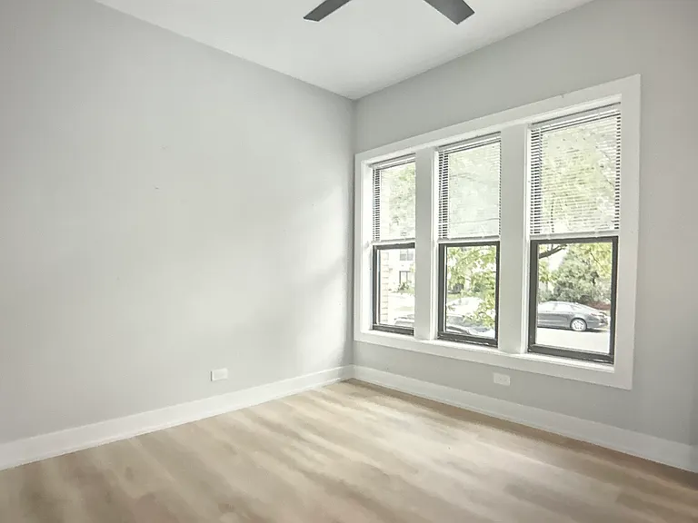 1239 W Morse Ave #2 — Photo 4