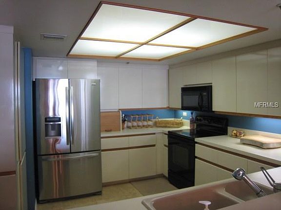 3rd image of 5255 S Atlantic Ave APT 501