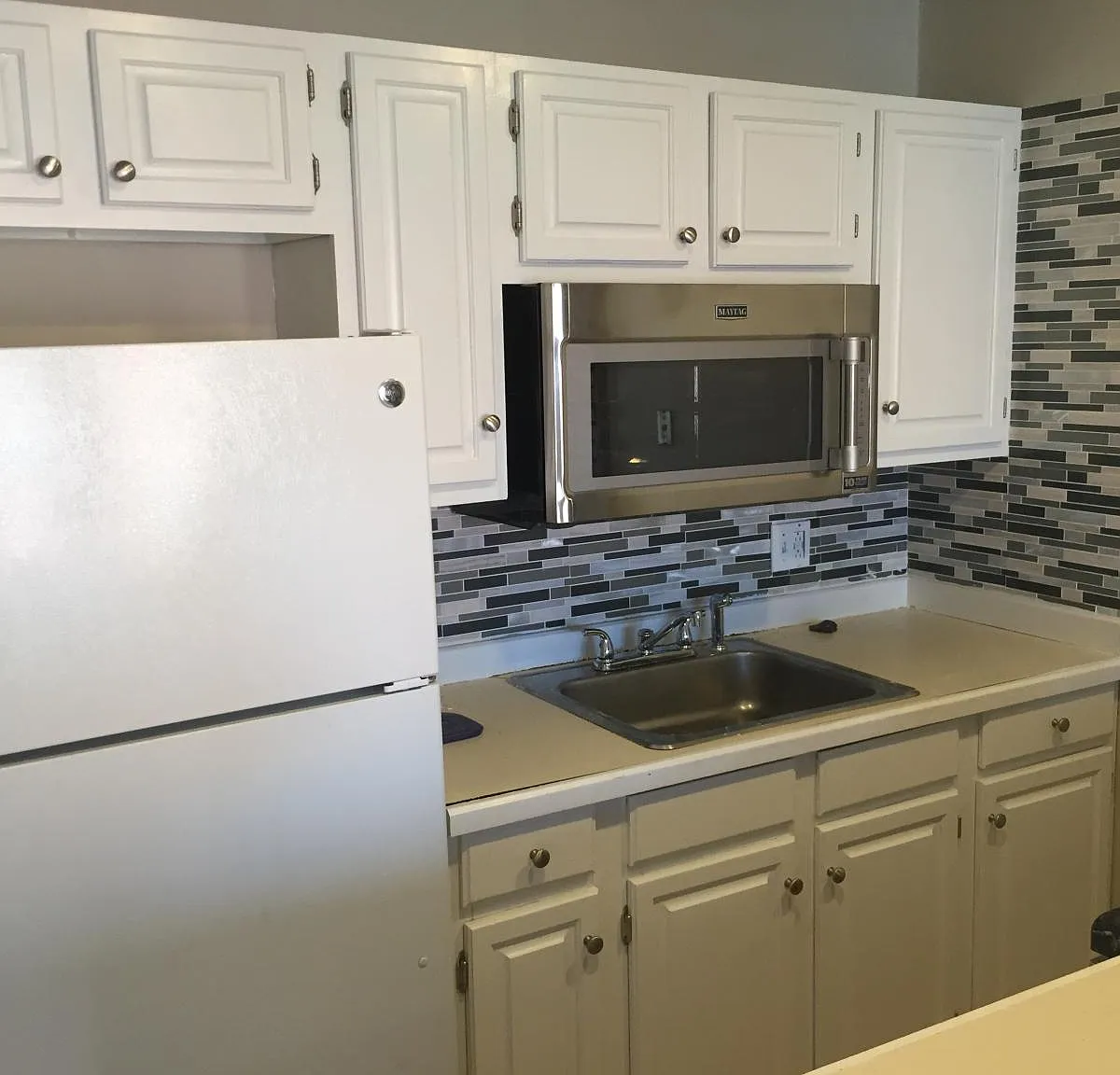 2 bed, 650 sqft, $2,000 — Photo 3