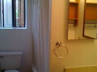 1083 45th St APT 2, Emeryville, CA 94608