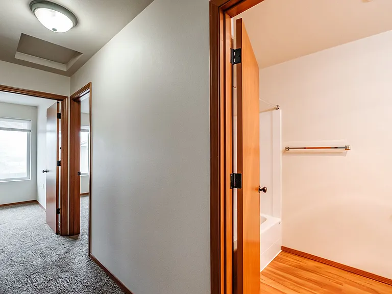 Aspen Place Apartments — Photo 116