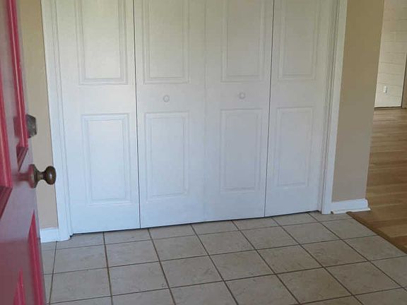 5th image of 3952 Yarborough Dr
