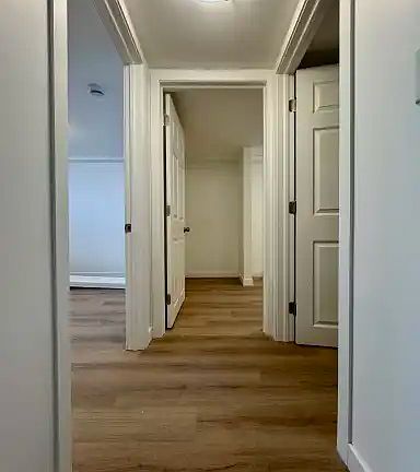 4th image of 511 Munroe Ave #1B