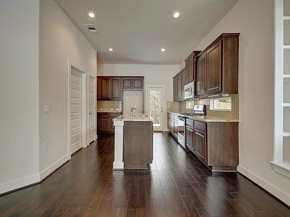 2nd image of 12206 Cottage Promenade Ct