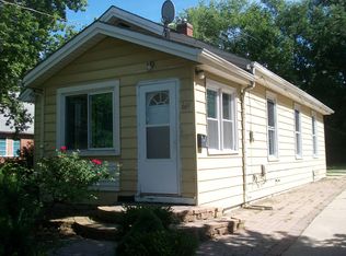 669 Luda St, Elgin, IL 60120