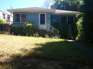 8218 35th Ave SW, Seattle, WA 98126