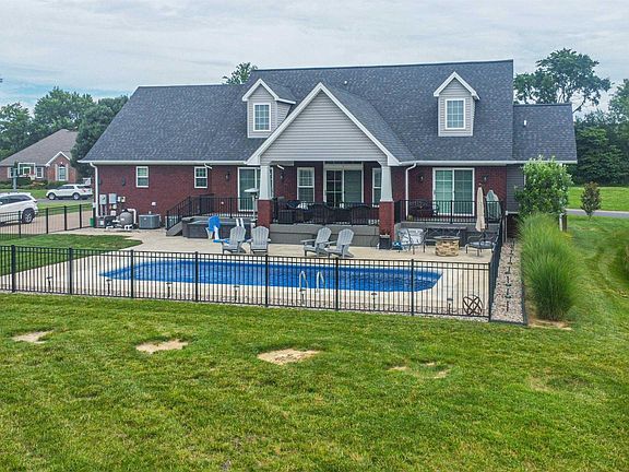 5th image of 355 Cimarron Way