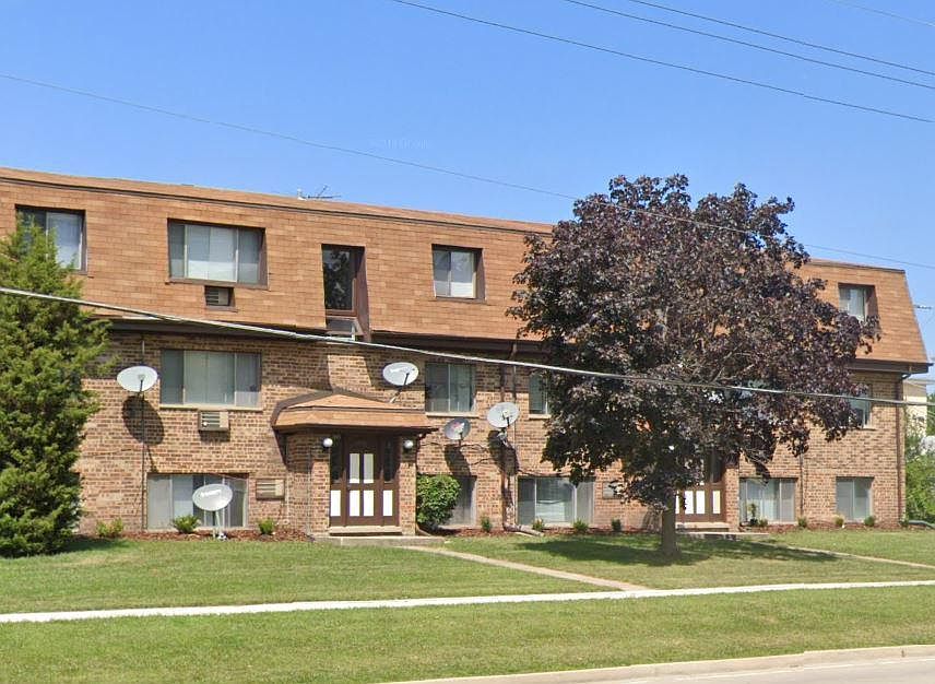 1st image of 600 & 606 W Dempster St