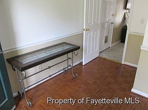 5th image of 1116 Christina St
