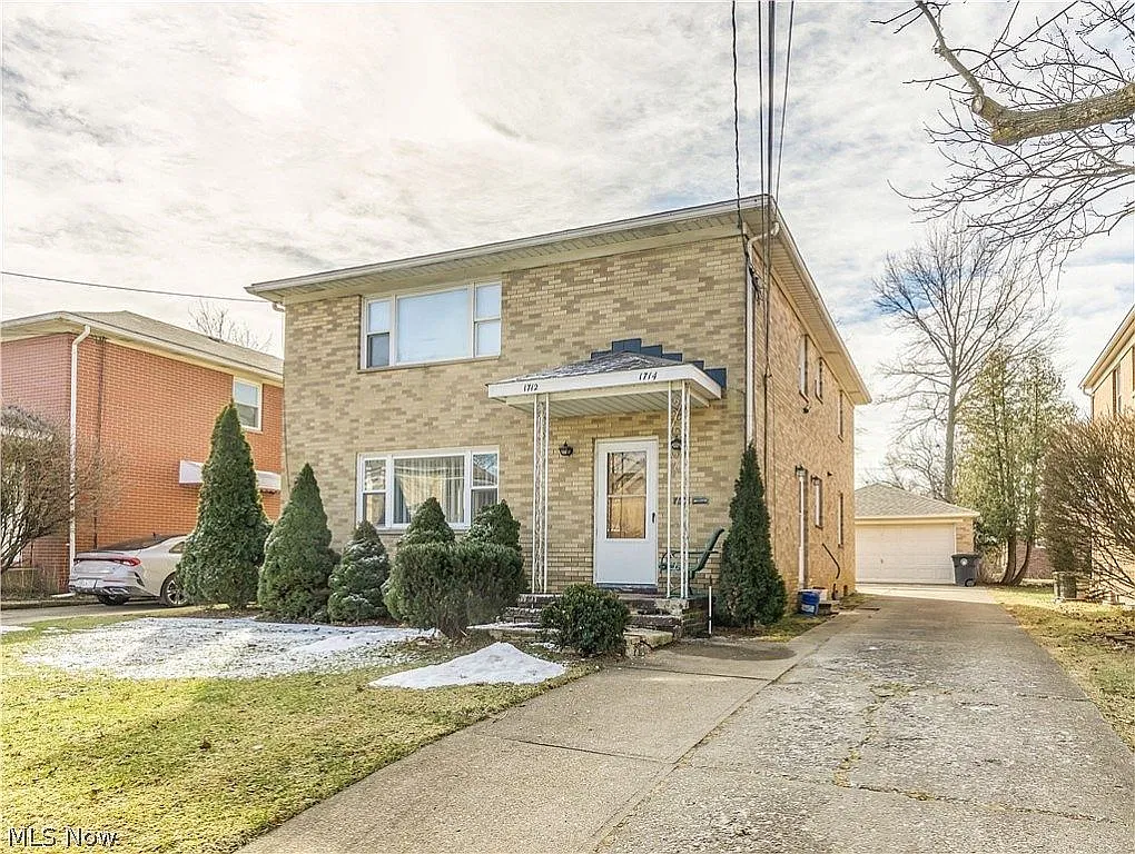 2 bed, $1,150 — Photo 2