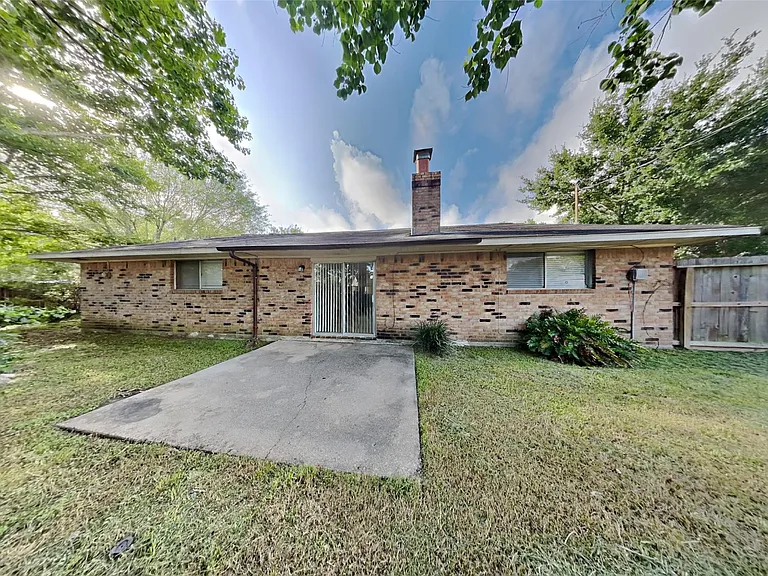 3202 Vandyke Dr — Photo 17