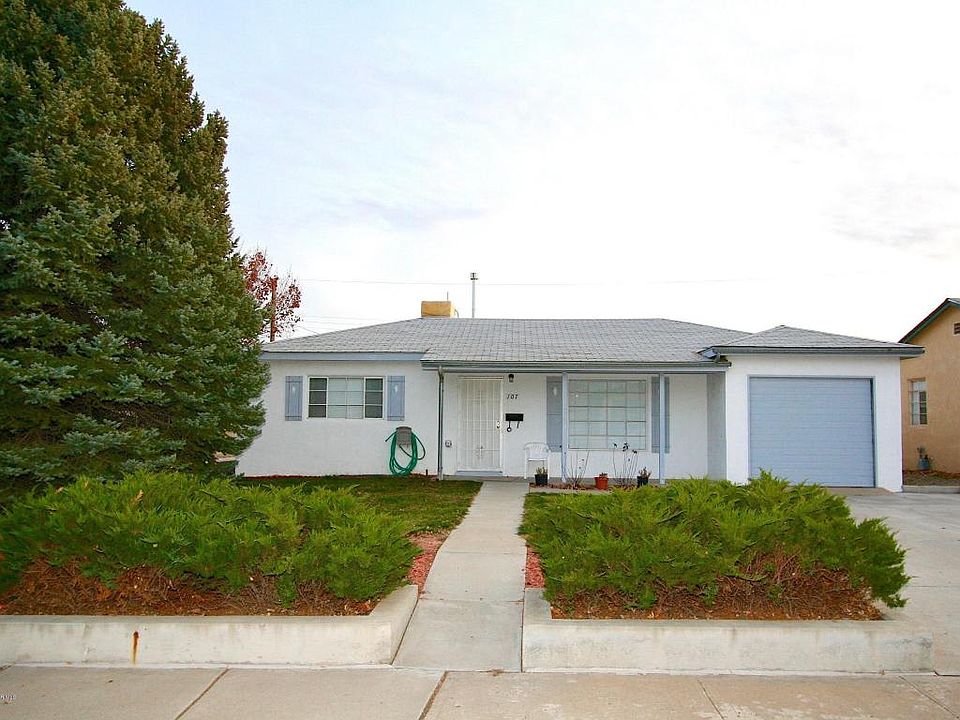 1st image of 107 E Gladden Dr