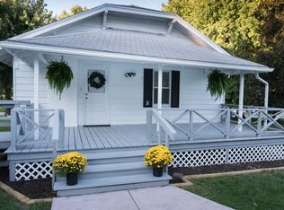 2122 W High St, Springfield, MO 65803