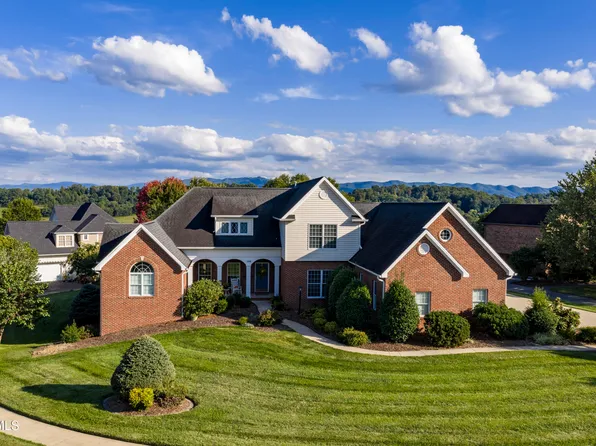 106 Surrey Ln, Johnson City, TN 37604