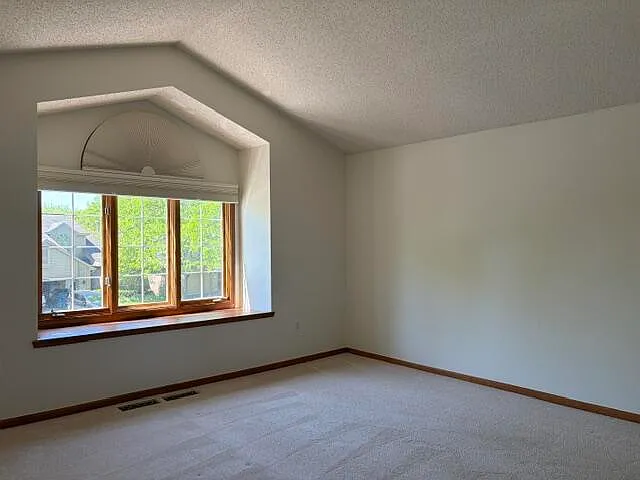 1261 Laurel View Dr — Photo 18