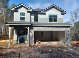 247 Magnolia Villas Dr, Cornelia, GA 30531