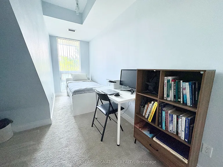 31 Olive Ave #211 — Photo 10