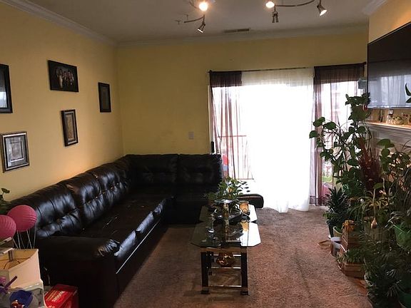 3rd image of 19622 Galway Bay Cir APT 301