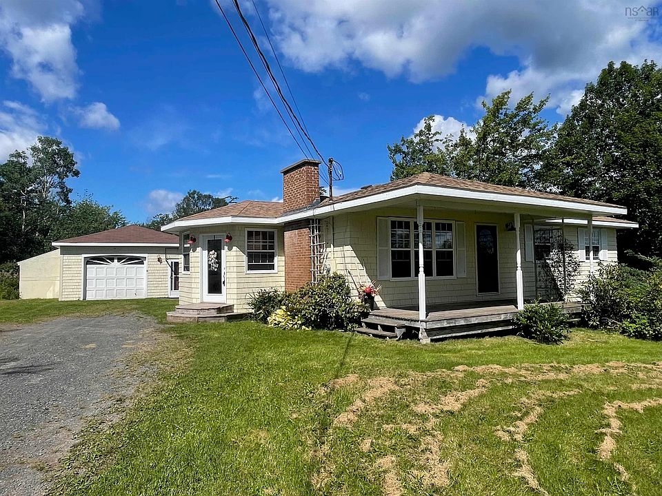 1st image of 482 Intervale Rd