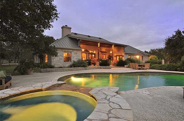 1st image of 670 Enchanted Oak Dr