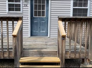 21 Lakeview Dr, Clarks Summit, PA 18411