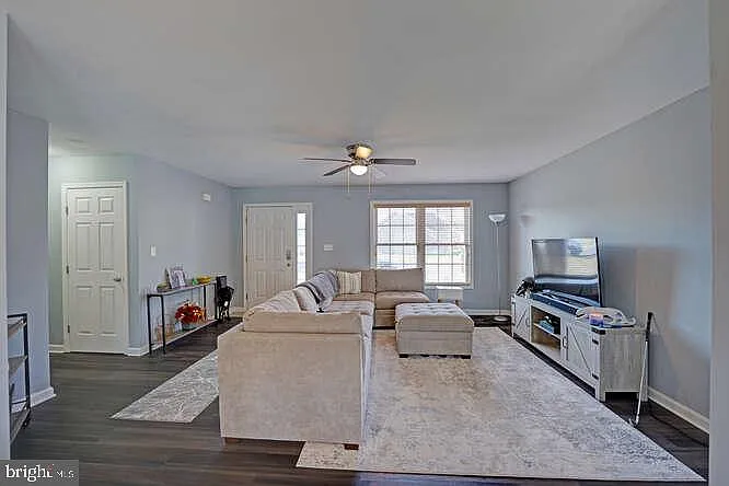 110 Fox Dale Rd — Photo 11