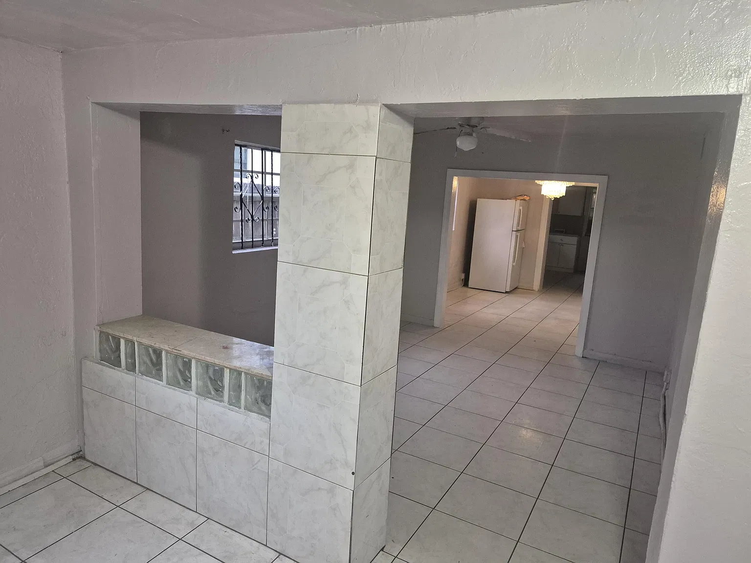 3 bed, 1.0 bath, 1100 sqft, $2,800 — Photo 4