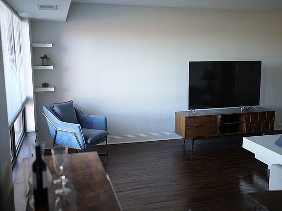 4th image of 3700 Capri Ct APT 506