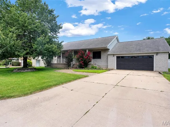 14 Perigen Ln, Granite City, IL 62040