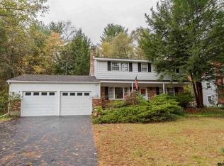 4 Anyhow Ln, Gansevoort, NY 12831