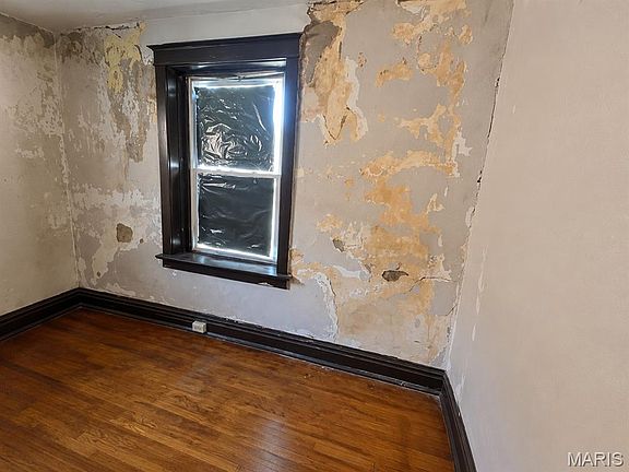 4th image of 3231 Delor St