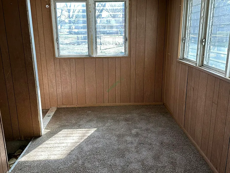 1418 W Butler St — Photo 7