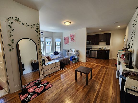 4th image of 4841-51 N Kimball Ave #4847-3C