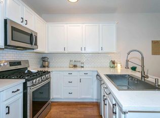 269 NE Jackson St, Hillsboro, OR