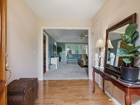 5th image of 1130 Austin Cir