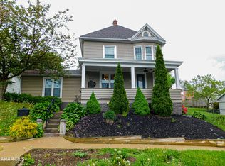 5407 Montrose Ave, Altoona, PA 16602