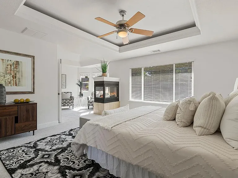 4066 Plateau Cir — Photo 52