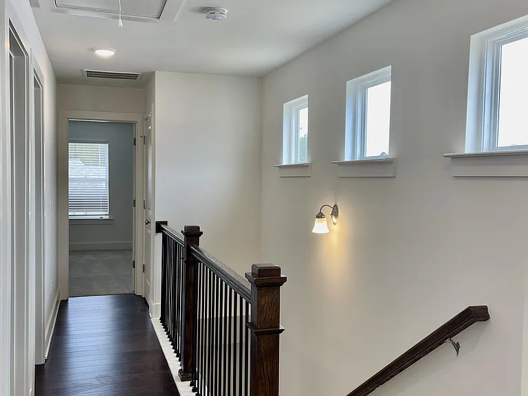 123 Auburn Run Ln #1 — Photo 8