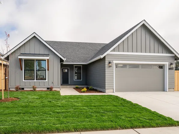 88135 Wymore Ln, Veneta, OR 97487
