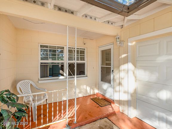 5th image of 580 Birchwood Ln
