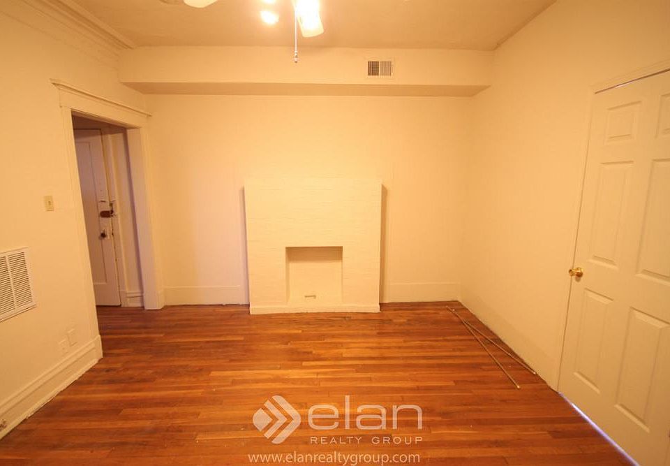 1st image of 1304 W Albion Ave APT 2