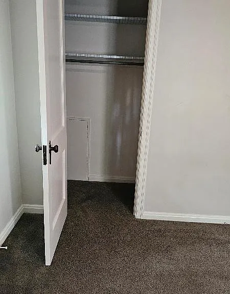 3442 Linwood Ave #4 — Photo 12