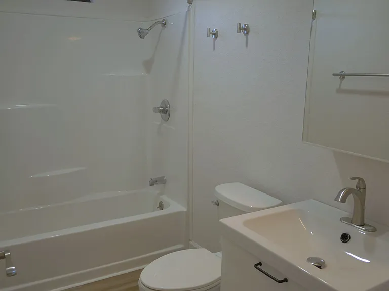241 Brushy Creek Trl — Photo 2