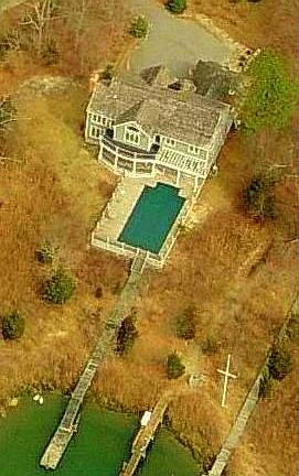 2nd image of 667 Montauk Hwy