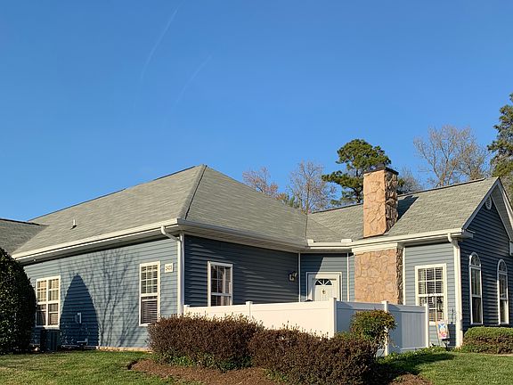 4th image of 2403 Wanstead Ct
