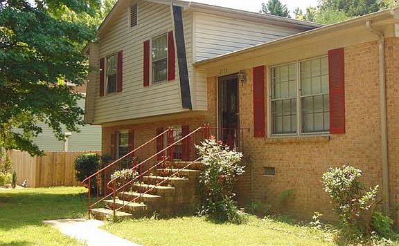 2nd image of 2638 Clover Hill Ln