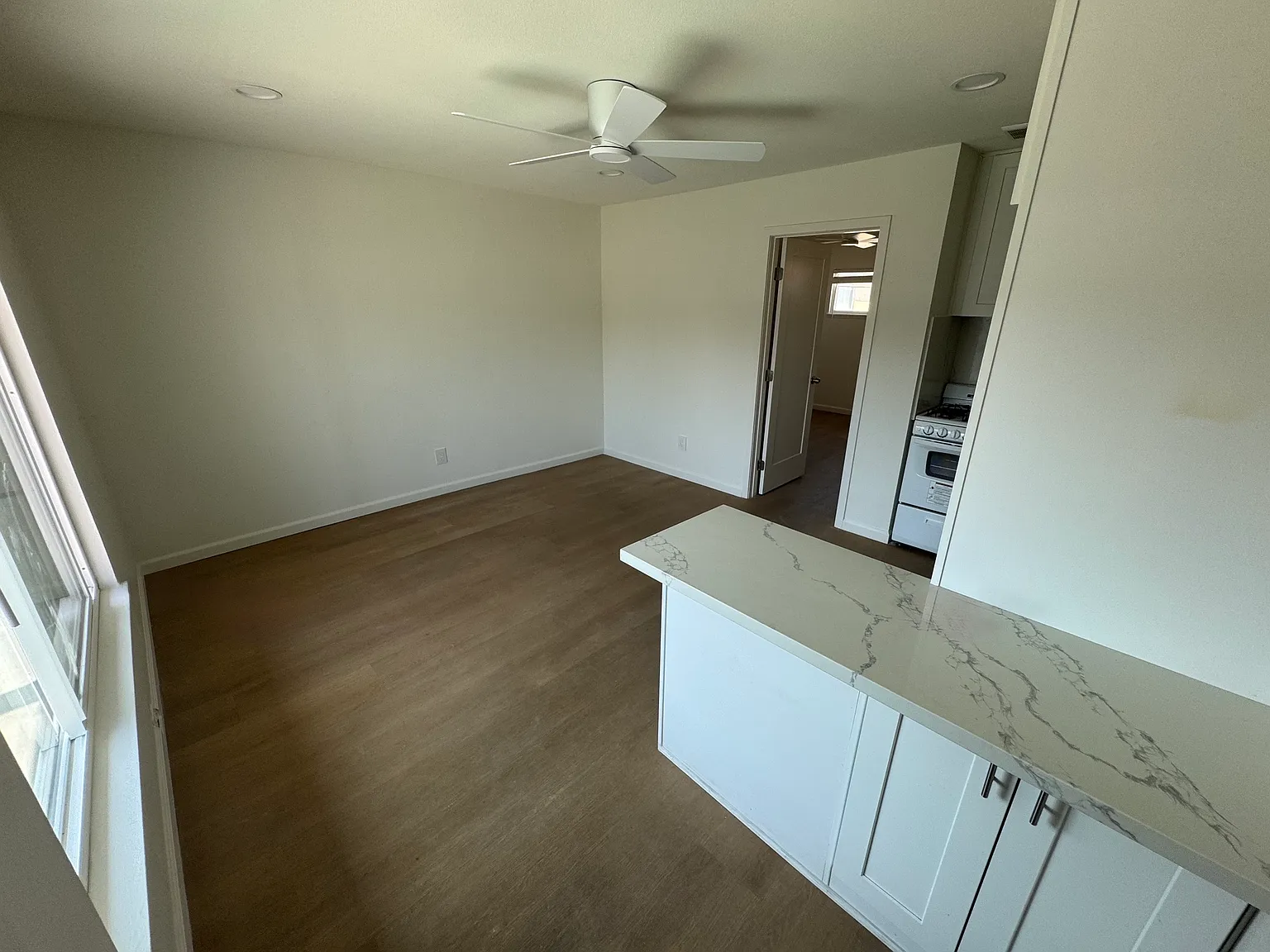 1 bed, $2,195 — Photo 2
